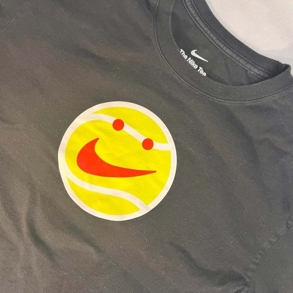 Nike Have A Very Nike Tennis Day Graphic T-Shirt Black Medium